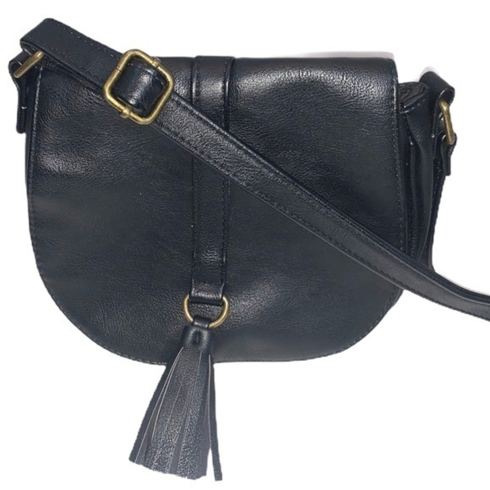 ⏰T-Shirt & Jeans black crossbody bag w tassel